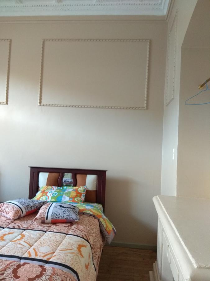Hostal Mediodia كويتو المظهر الخارجي الصورة